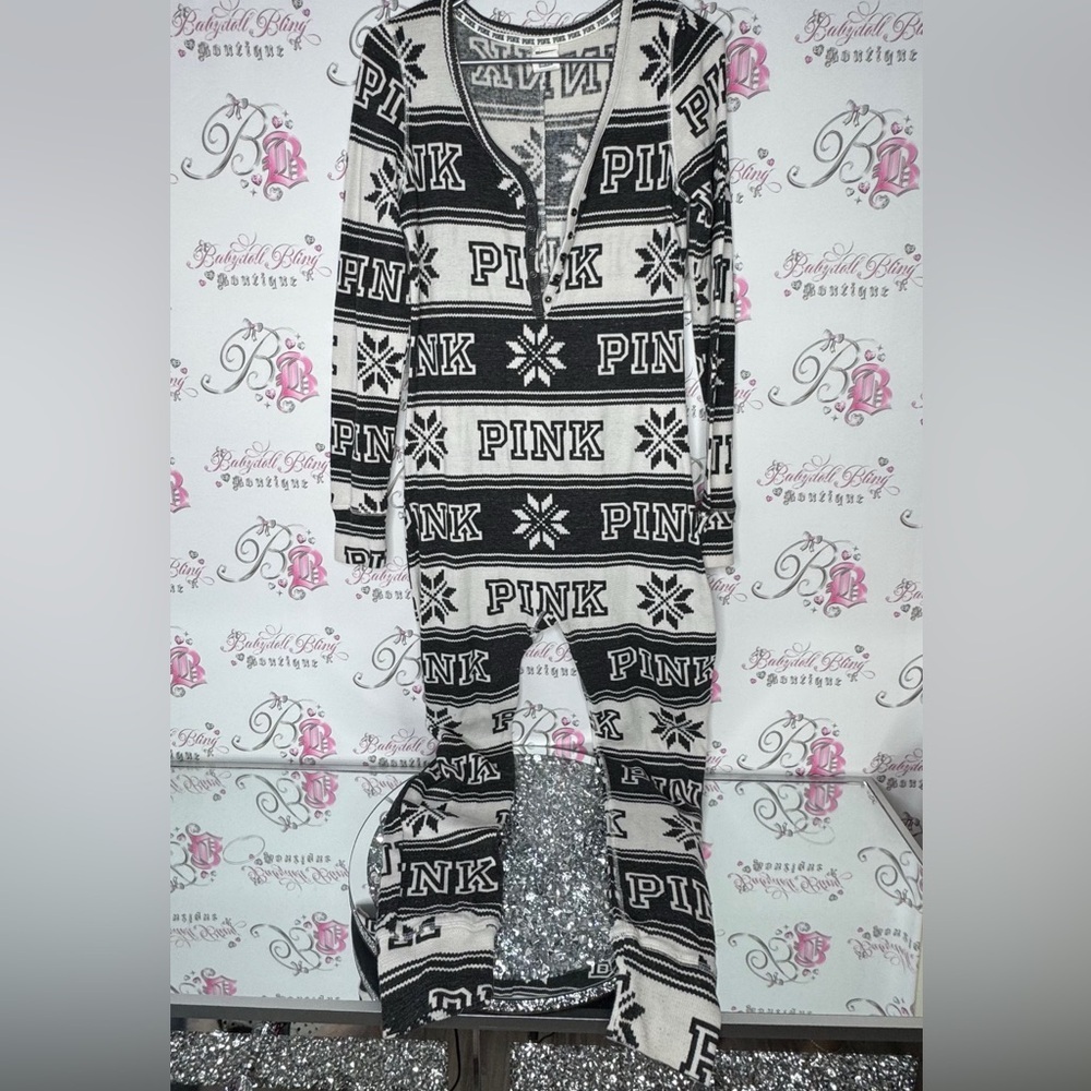 Victoria secret pink onesie long sleeve but flap waffle knit winter Pajamas